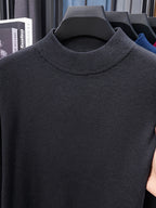 Minimalist Urban Crewneck Sweater for Portable Daily Commuting - Deep Gray