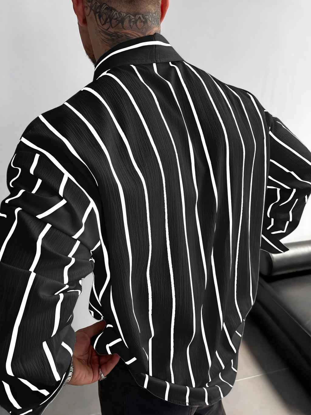 Men's Classic Black and White Striped Long-Sleeve Shirt, Textured Button-Up Shirt, Suitable for Casual and Office Commuting, All Seasons, Men's Gift - Black