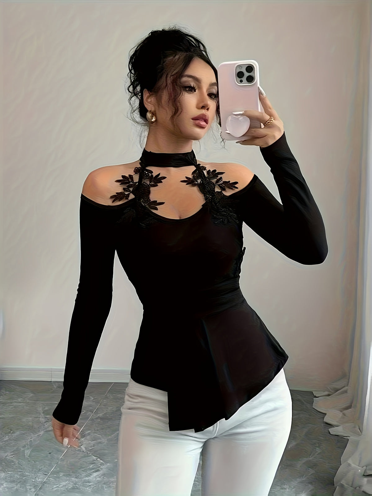 Autumn And Winter New Hollow Out Off-Shoulder Applique Pleated Curved Hem Slim Fit Versatile Top - Black