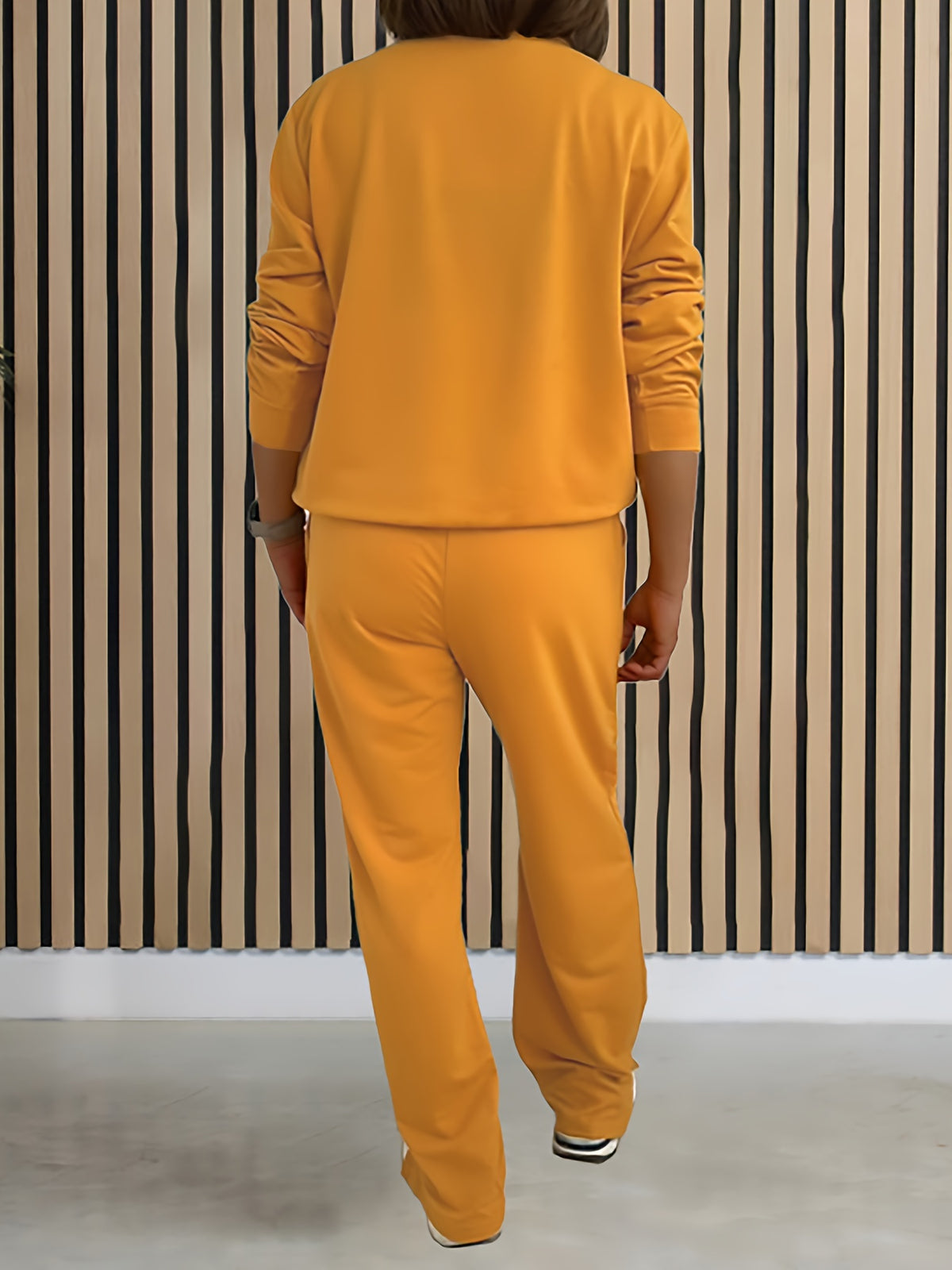 Women'S Solid Color Two-Piece Casual Long Sleeve Front Zipper Hoodie with Drawstring Straight Leg Pants Outfit - Yellowish-brown