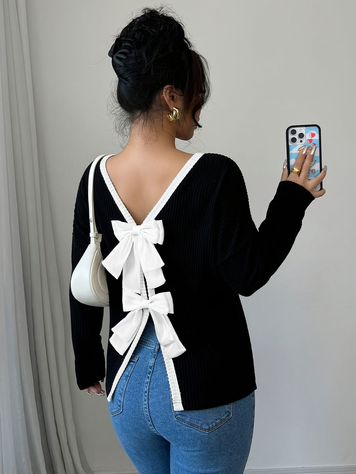 Women's Elegant and Stylish Ribbed Long Sleeve T-Shirt with Bow Tie at the Back - Black