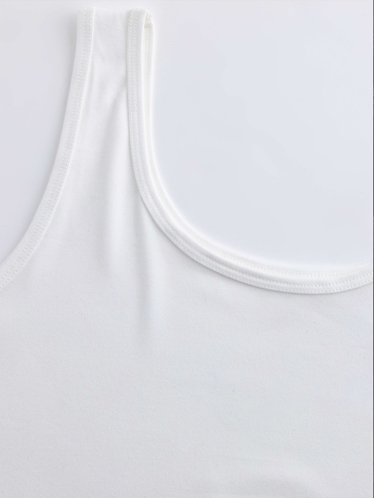 I Am More Naughty Than I Look" Letter Print Women's Beautiful and Sexy Round Neck Sleeveless Tank Top, Y2K Hot Style, Slightly Stretchy, Comfortable, Suitable for Spring and Summer, Pretty Top, Essential for Home, Outings, and Parties - White