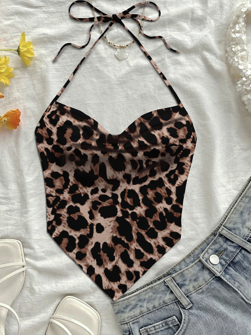 Women Summer New Arrival Hot Boho Casual Beach Vacation Daily Wear Allover Floral Print Sweetheart Neck Halter Tie Crop Top - Coffee Brown