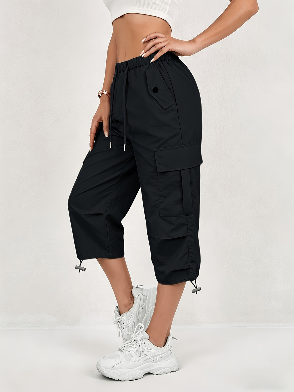 Women's Solid Color Pants with Elastic Waist & Multi-Pocket - Lightweight Quick-Dry Cropped Capri Length Trousers, Loose-Fit Suitable for Casual Outdoor, Office, Casual Attire, Machine Washable (No) - Black
