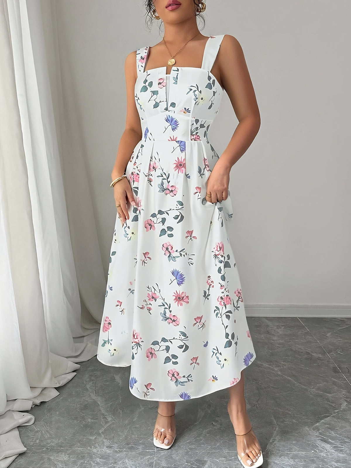 Women's Vintage Square Neck White Floral Print Camisole Dress, Featuring a Effect, Vintage Elegant Vacation Style, Suitable for Summer Dates and Casual Wear in Spring and Summer. Machine Washable - Apricot