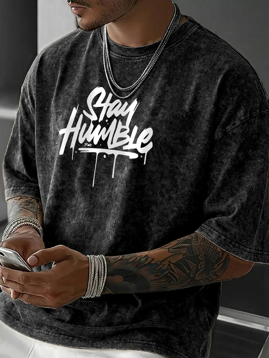 Men'S Vintage Distressed Washed T-Shirt - Chest "Stay Humble" Graffiti Font Print with Ink Drop Effect, Streetwear Fit, Loose Drop Shoulder Style, Breathable And Comfortable, Ideal for Daily Commute, Street Fashion, Casual Gatherings - Mixed colors