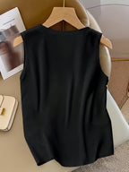 New Autumn/Winter Women's Sleeveless Tank Top with Exquisite Neckline Pendant Embellishment, Simple and Stylish Solid Color Slim-Fit Top, Elegant and Casual Versatile Cool and Breathable Base Layer (Necklace Not Included) - Black
