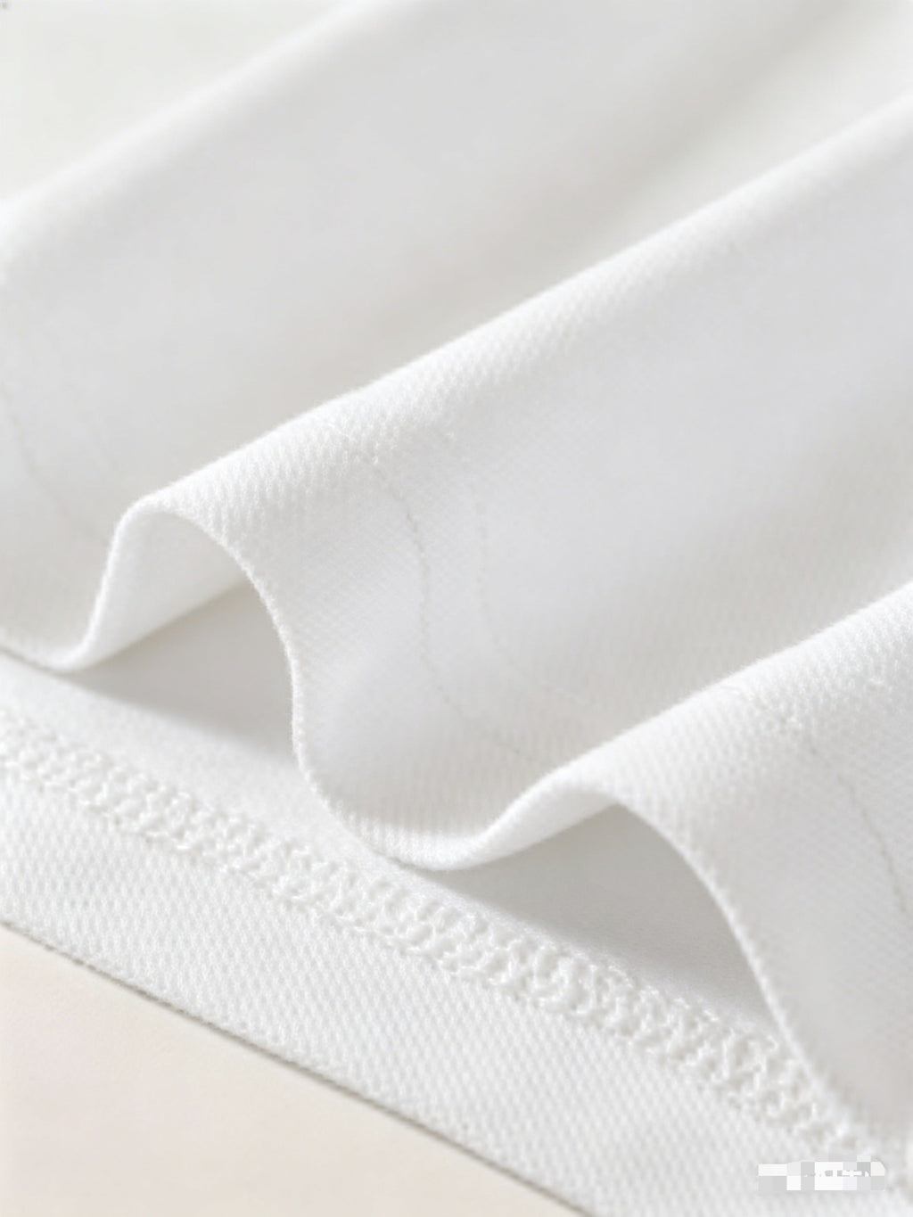 Men's Shirts, Men's Golf Shirts, Men's Short-sleeve T-shirts, the Top Choice for Summer Golf and Baseball - White