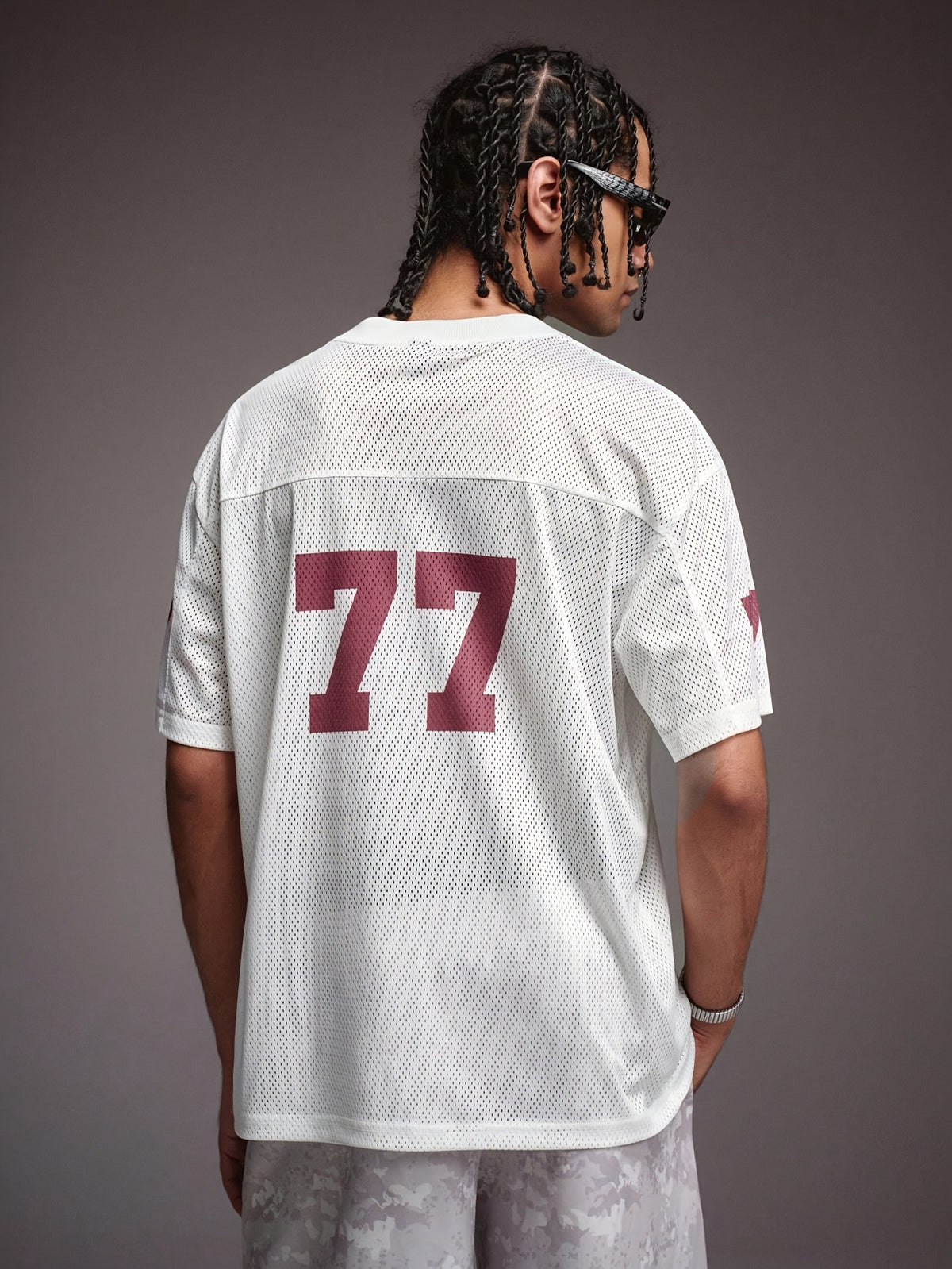 Men's Casual Sporty Fashion Streetwear Digital Print Mesh Breathable V-Neck Loose T-Shirt, Summer Men's Vintage Shirt Number Jersey Loose Jerseys Men's Number Shirt Cool Bowl Ball Shirt - White