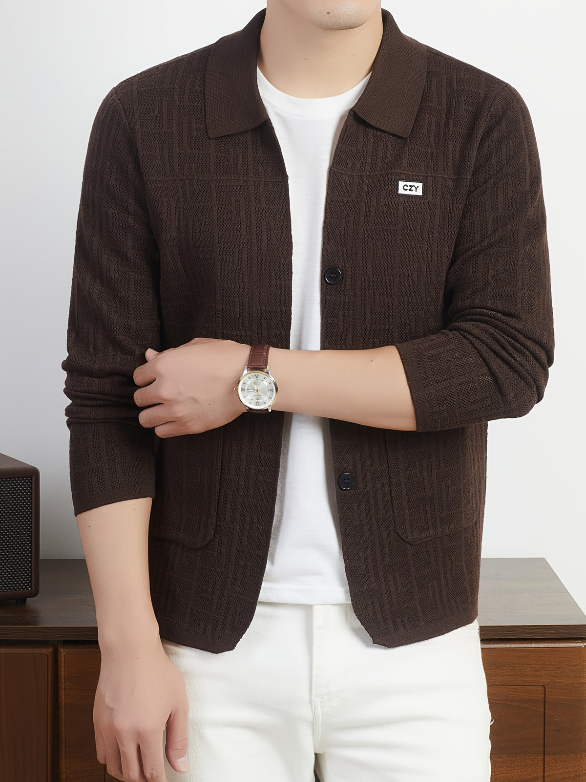 Du Jing Lan OBM Autumn/Winter New Arrival Men's Knit Cardigan, Old Money Style Solid Color Open Front Button-Up Lapel Long Sleeve Knit Cardigan, Men's Business Casual Fashion Open Front Knit Base Layer Top, Suitable for Layering in Spring - Coffee Brown