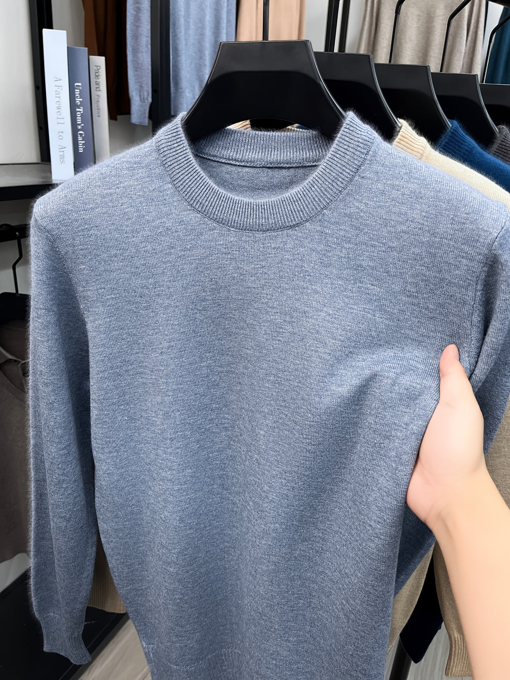 [Wading Whale OBM] 1pc Spring/Autumn New Men'S Knit Pullover Sweater, Old Money Style Solid Color Striped Round Neck Long Sleeve Knit Pullover for Men, Business Casual Fashion Striped Sweater, Suitable for Spring, Autumn - Fog Gray
