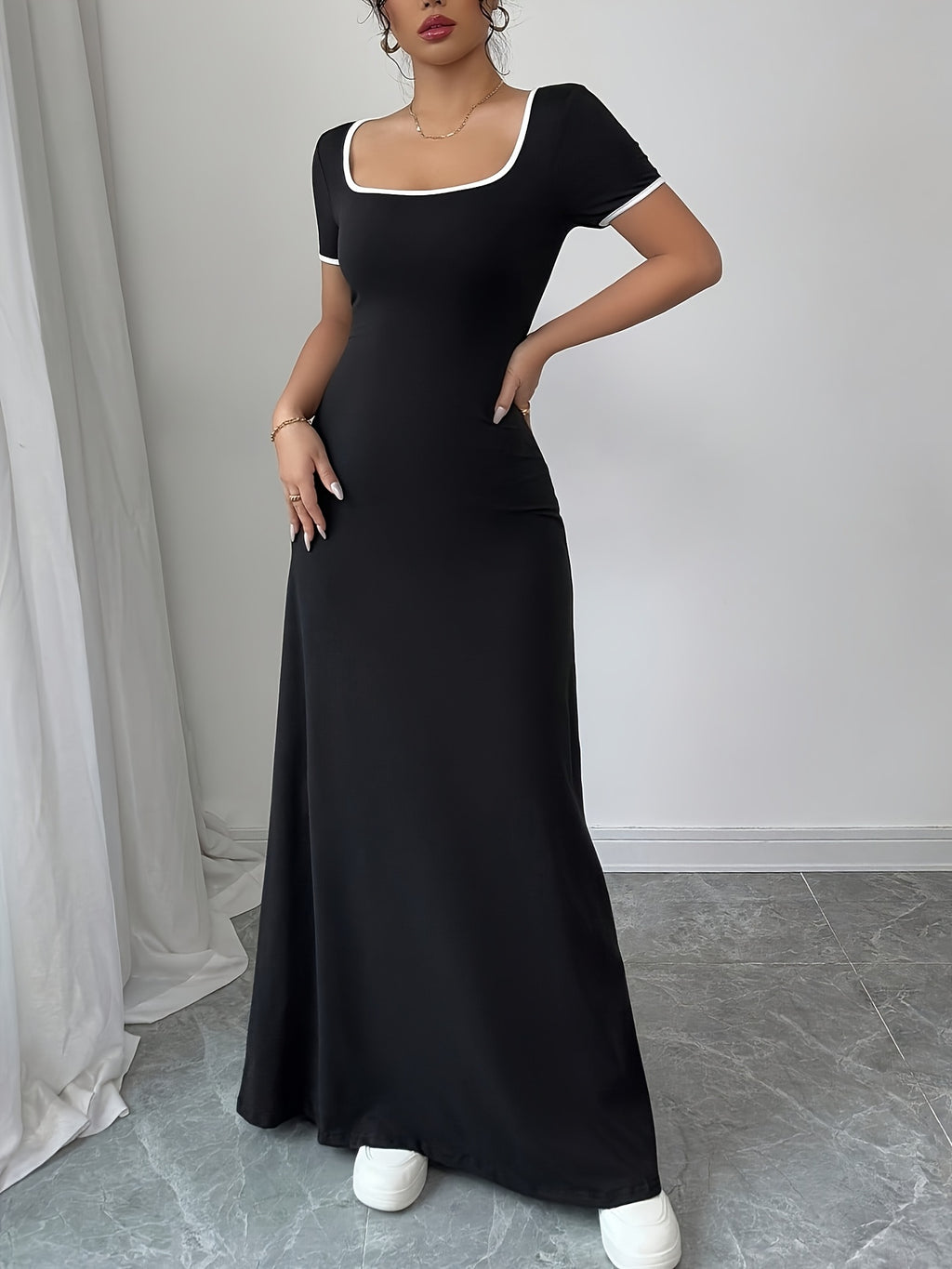 Women'S Square Neck Color Block Dress, Easy And Stylish, Suitable for Summer - Black