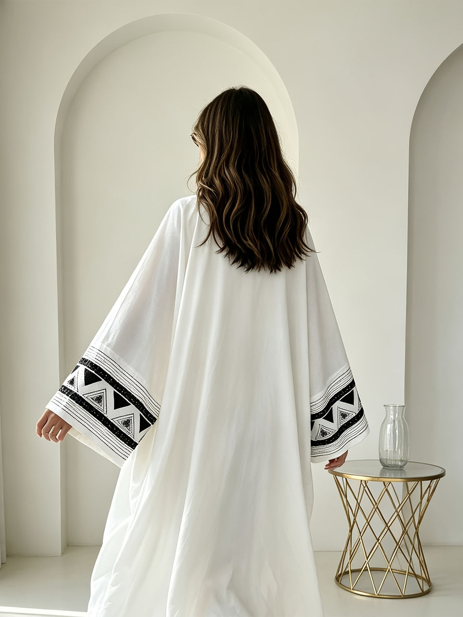 1pc Headscarf-Free Elegant Ethnic Style Long-Sleeve Arabic Robe, Cardigan, Floral Pattern, Made of Non-Stretch Fabric, Ideal for Spring and Autumn. This Elegant Arabic Robe Is Adorned with Exquisite Floral Embroidery, Showcasing Refined Elegance - White