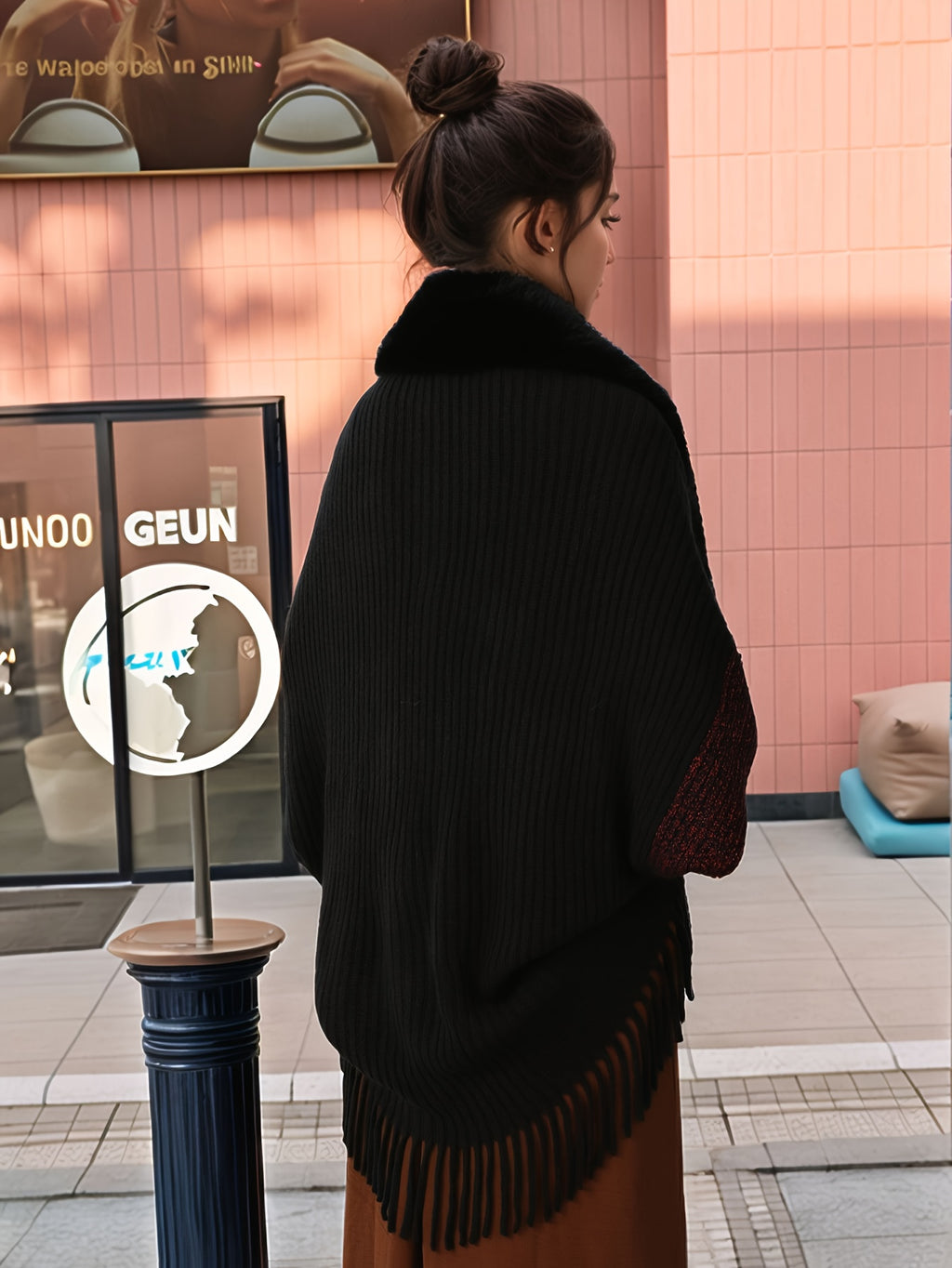 Color-Block Scarf, Soft And Comfortable Scarf, Elegant And Fashionable for Daily And Parties - Graphite Color