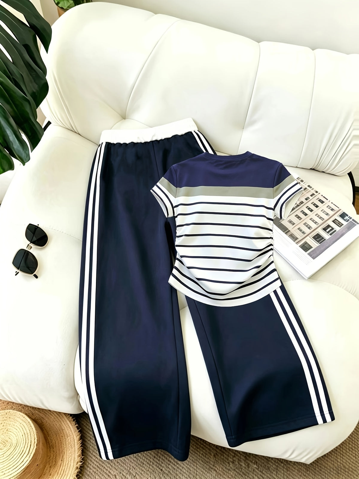 Women'S 2pcs Set Long Pants And Belt Patchwork Casual Sports Street Retro Style Loose Athletic Trousers And American Retro Casual Waist Pleated Craft Short Sleeve Digital Positioning Printed Short Sleeve Top - Navy Blue+Navy Blue