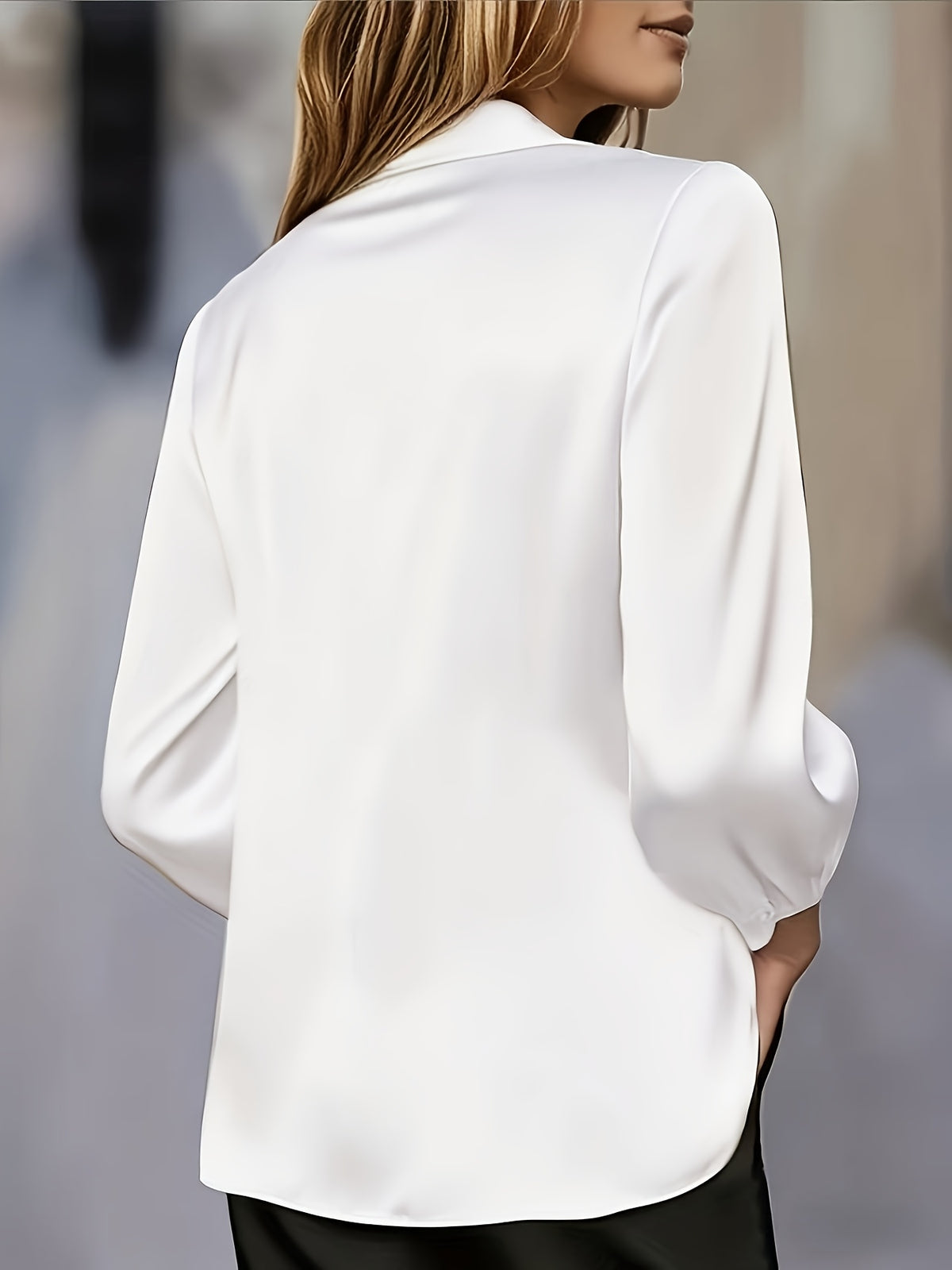 Women'S Elegant Shimmering V-Neck Long Sleeve Shirt - White