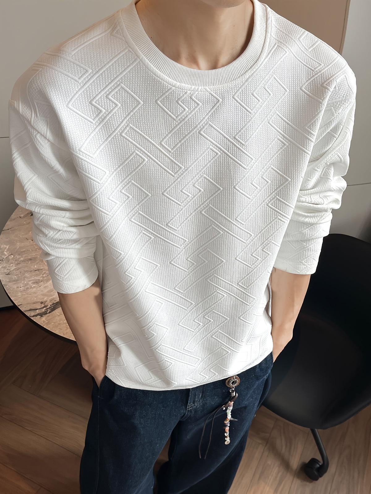 Men'S Casual Sports T-Shirt, 1pc Men'S Fashion Trendy Casual Textured Round Neck Long Sleeve T-Shirt, Loose Fit, Comfortable Stretch Fabric, Suitable for Daily Casual Commuting Wear - White