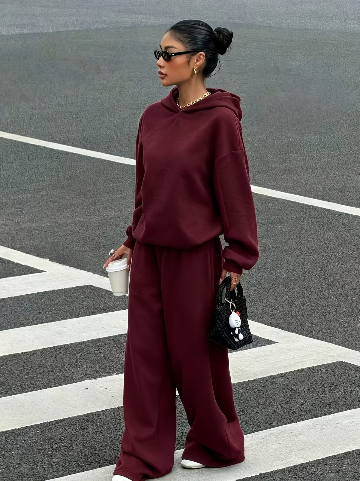 2026 Sporty Solid Color Hooded Sweatshirt Set for Women, Loose Drop-Shoulder Casual Wide-Leg Pants 2pcs Set - Burgundy