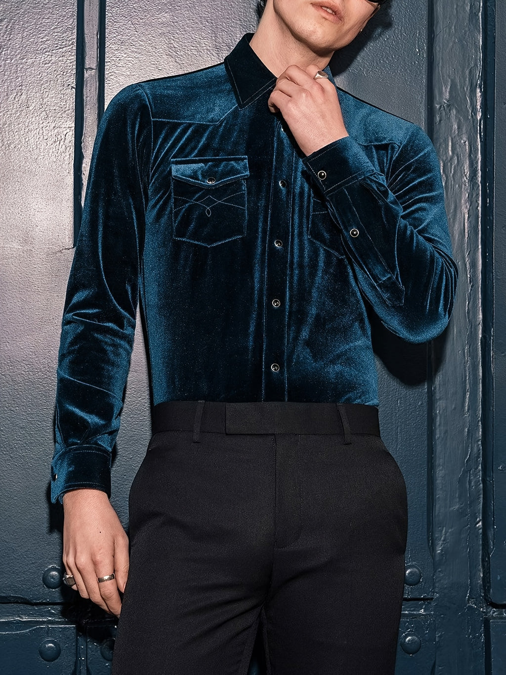 Autumn Winter New Men'S Velvet Front Button-Front Collar Premium Shiny Design Statement Dress Long Sleeve Shirt, Fashionable Sparkling Casual Wear Novel Top Men'S Clothing - Royal Blue