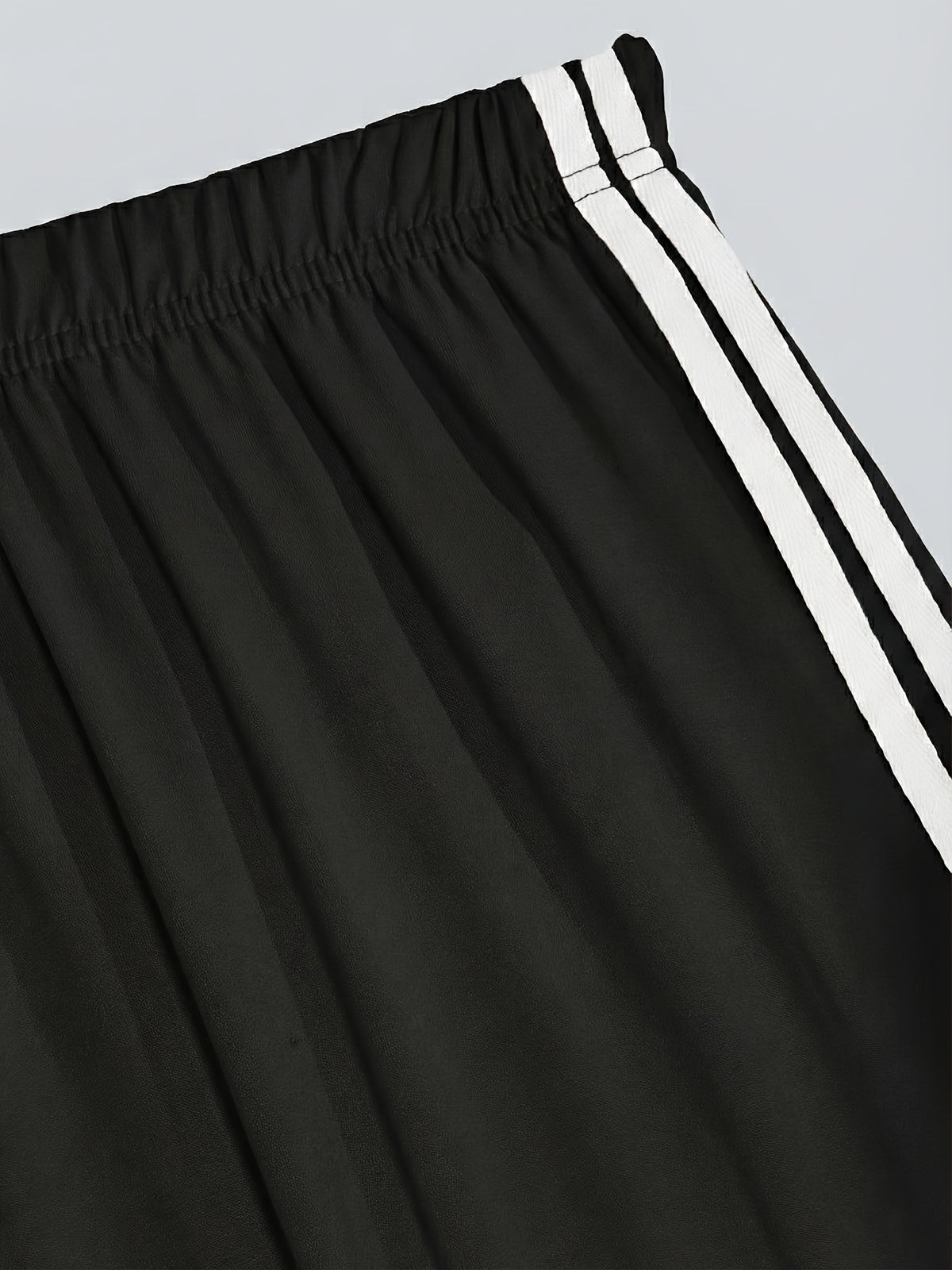 Women'S Elegant Suit, Loose Straight Leg, Side Contrast Stripes, Personalized Triangle Pattern Print, European And American Style Style, Elastic Waist, Straight Leg Wide Leg Long Pants, Paired with a Tight Short Suspender Vest - Black