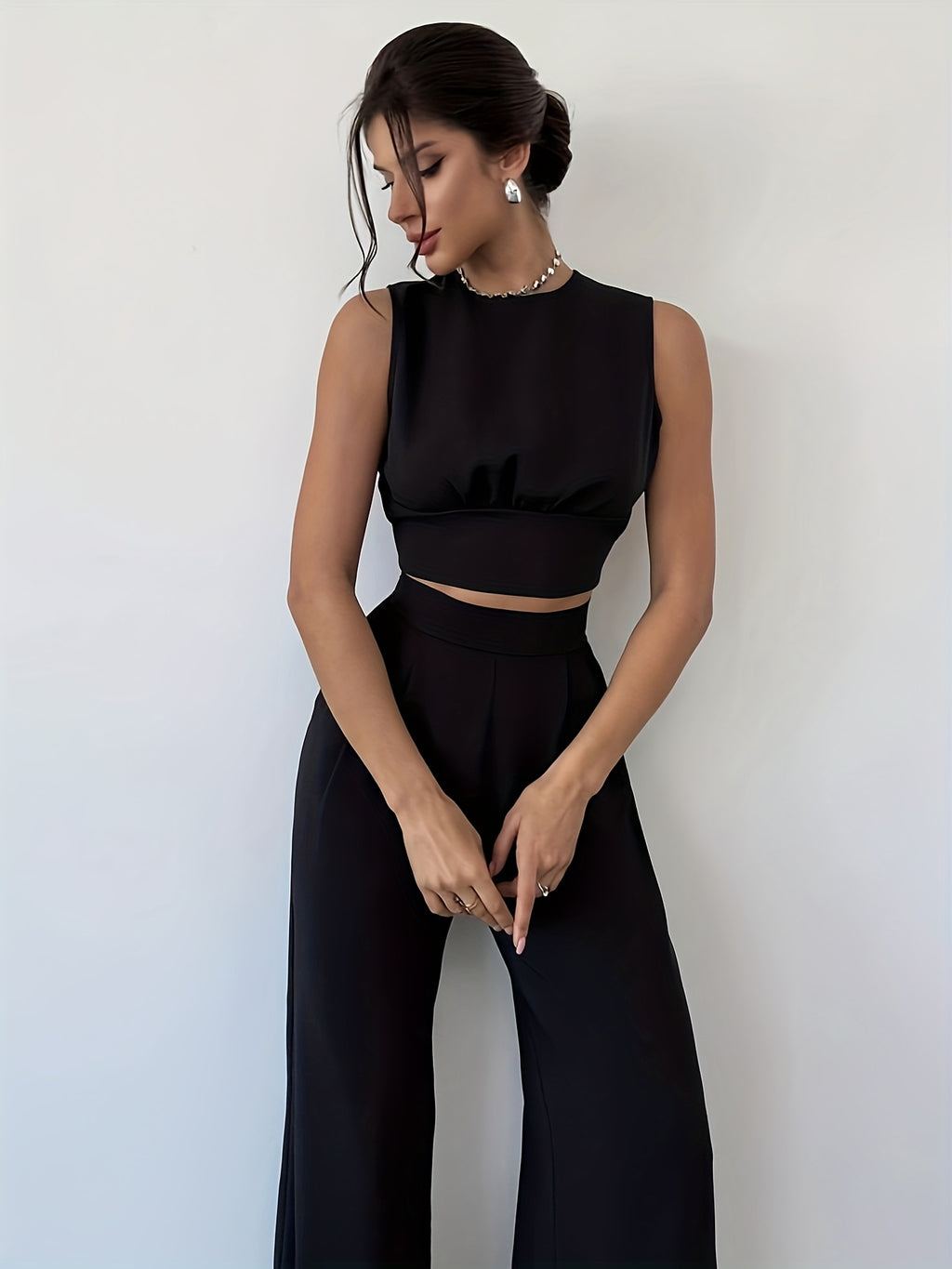 Women'S Elegant Sexy Romantic Backless Sleeveless Top (Women'S Clothing - Top) - Black