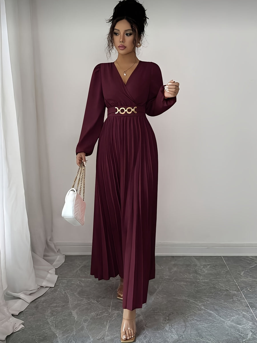 A Solid Color Elegant Dress with a Fitted Waist And Metallic Chain Decoration, Featuring a V-Neck And Pleated Hem, Suitable for Spring, Summer, And Autumn - Deep Red