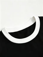 A Spring/summer Casual Loose-fitting T-shirt That Conceals Curves, Featuring a Versatile Color-blocked Round Neck and Short Sleeves, with a Simple and Stylish London Flag Letter Print Pattern. Women's Clothing - D374-L17570 - Black And White