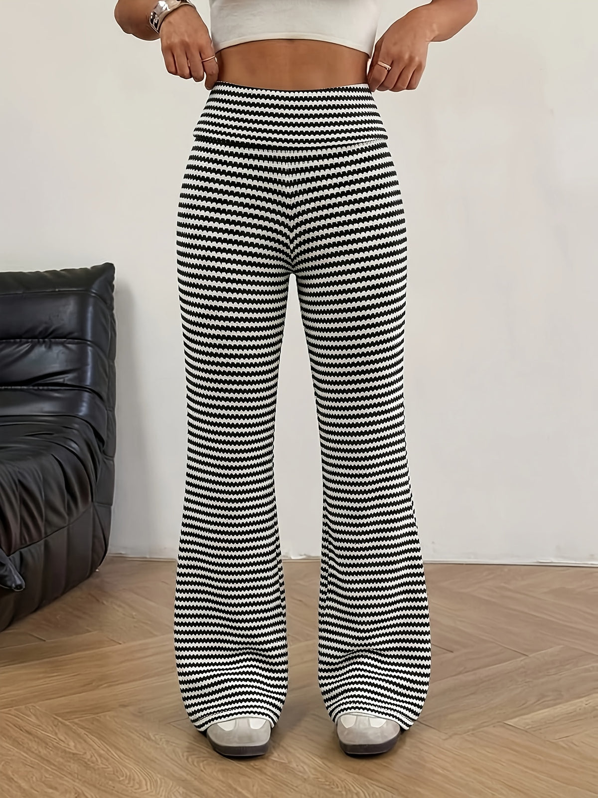 Women'S Tummy Control Striped Loose Low-Rise Casual Long Pants - Black And White Color