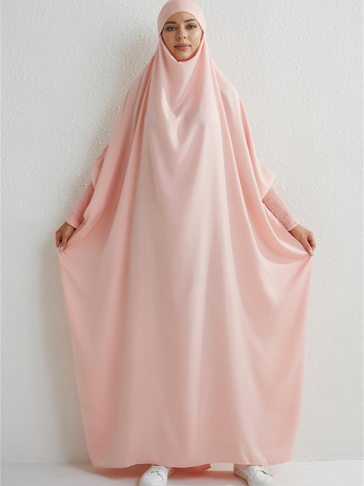 Islamic Attire for Women Featuring a Hooded Jilbab with Smocking Sleeves, Designed for Prayer, Suitable for Modesty in Dubai And Saudi Arabia, Available in Black - Pink