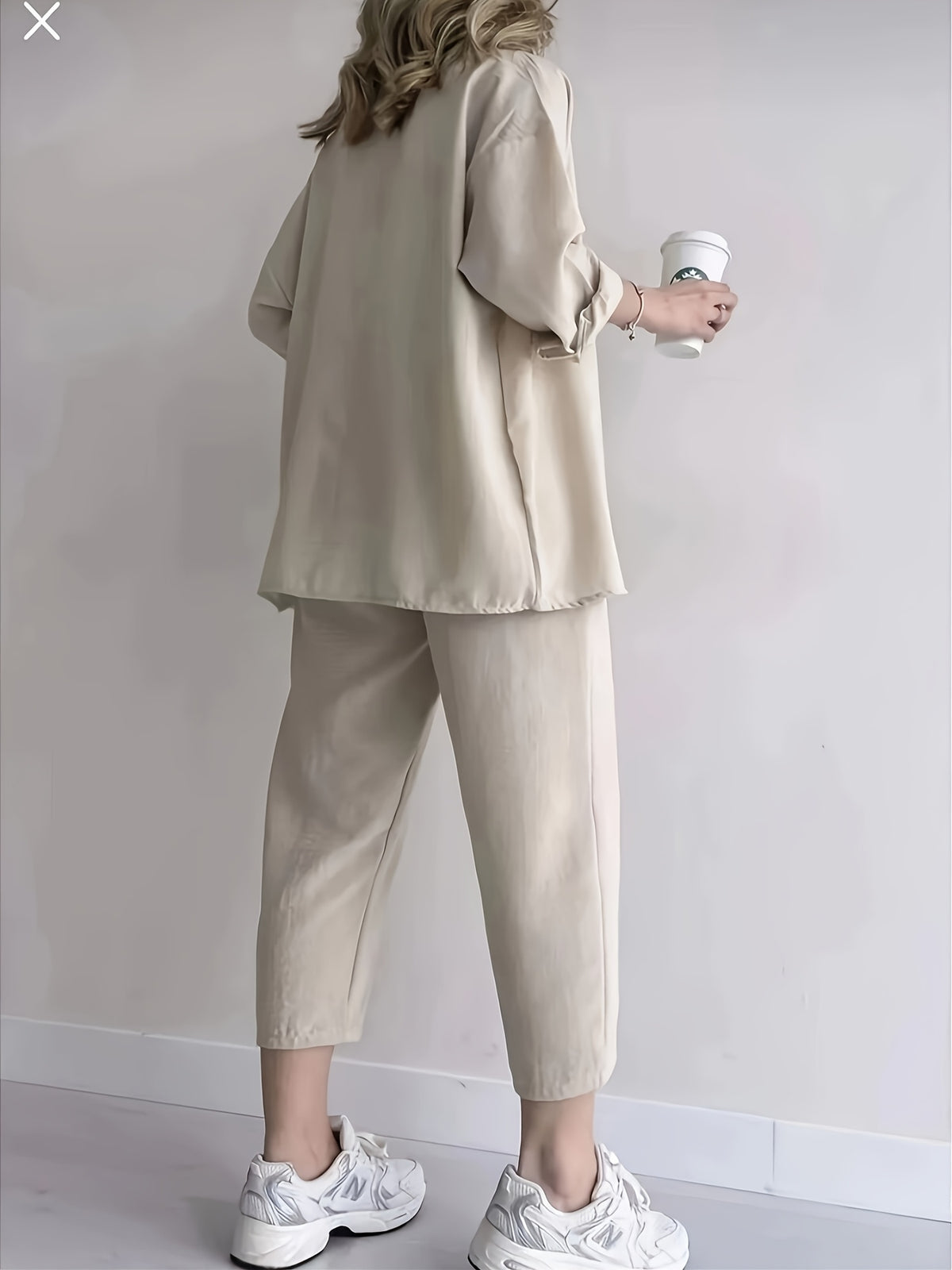 F009 Women's Relaxed Loose-Fit Shirt with No Headscarf, Drawstring Capri Pants, Comfortable Wide-Leg Pants Set for Early Morning Commutes - Apricot