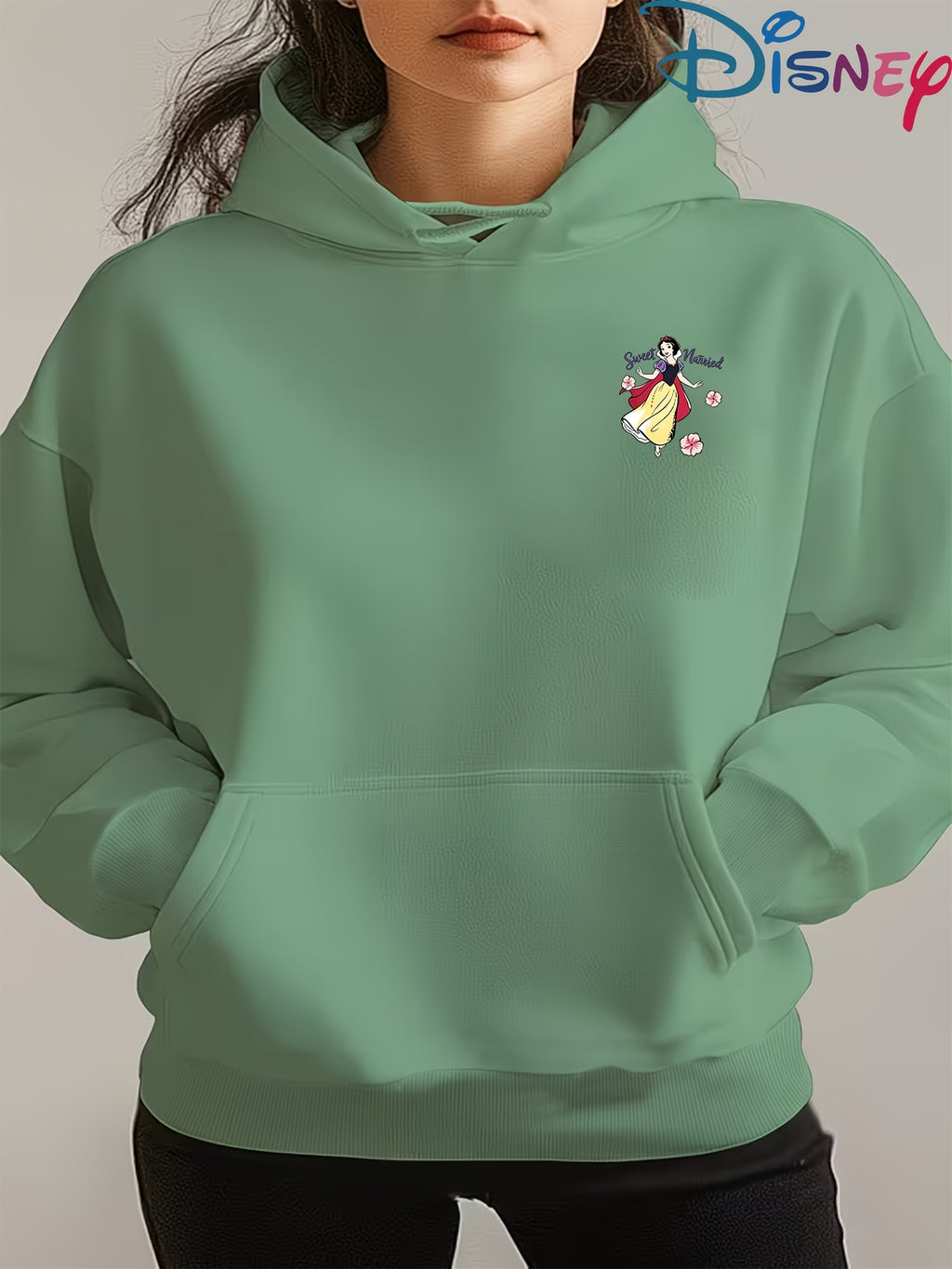Genuine Women'S Summer Clothing, Snow White Wedding Theme Cartoon Pattern with Flowers And Text Decoration, Autumn Winter Fashion Fleece-Lined Hooded Sweatshirt, Women'S Printed Casual Elegant Top, Cute Top - Green