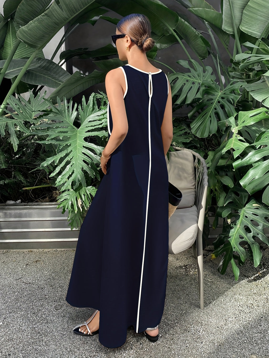 [Size for Regular Fit] Women's Simple Vacation Loose-Fit Comfortable Color-Block Contrast Trim Long Tank Dress - Navy Color