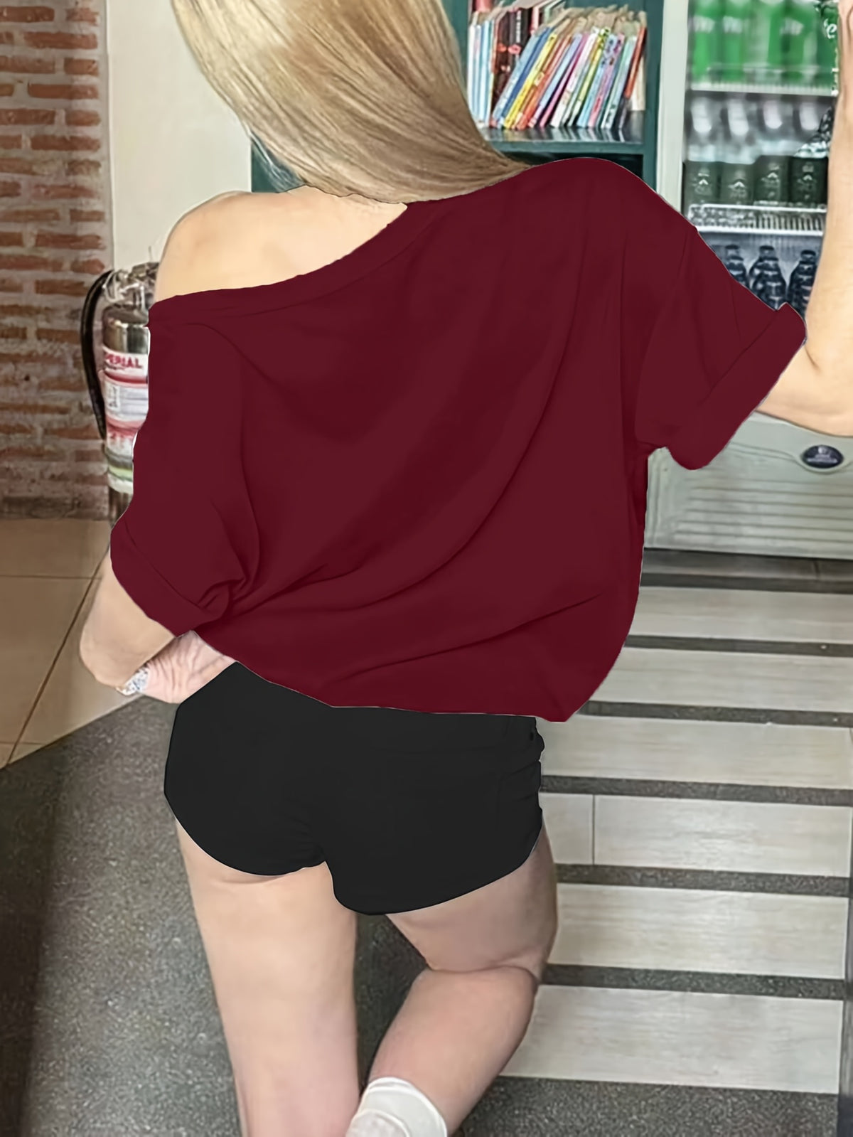Women'S Casual Off-Shoulder Short Sleeve Number Print Pattern T-Shirt, Slouchy Casual Short Sleeve, Regular Loose Summer Short Sleeve Top - Burgundy