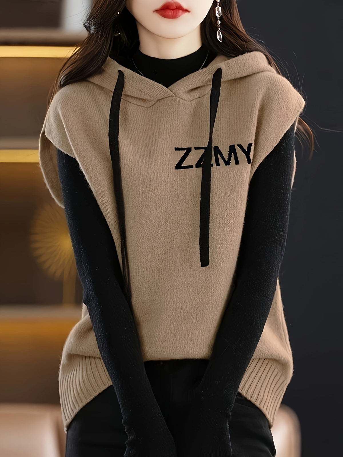 Women's Casual Hooded Sweatshirt - Relaxed Fit with Contrast Color Block Design, Ribbed Cuffs & Hem, All-Season Versatile Pullover for Casual Attire, Leisure Clothing, Hooded Pullover, Soft Texture Fabric - Khaki