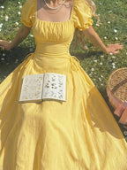 Retro Pastoral Square Neck Puff Sleeve Long Dress, Waist-Cinching Tie Detail Flared Dress, Tie-Waist Mid-Length Dress, Summer Gentle Style Tea Dress, Outing Photo Atmosphere Fairy Dress, Elegant Vacation Party Mid-Length Dress, Formal Wear - Yellow