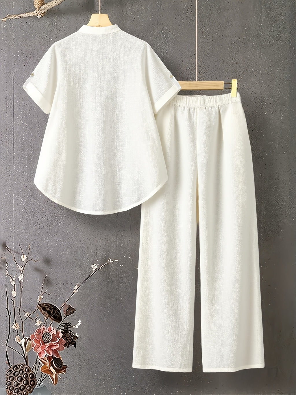 New V-neck Button-detail Short-sleeve Top with Elastic Waist and Side Slant Pockets Women's Set - White