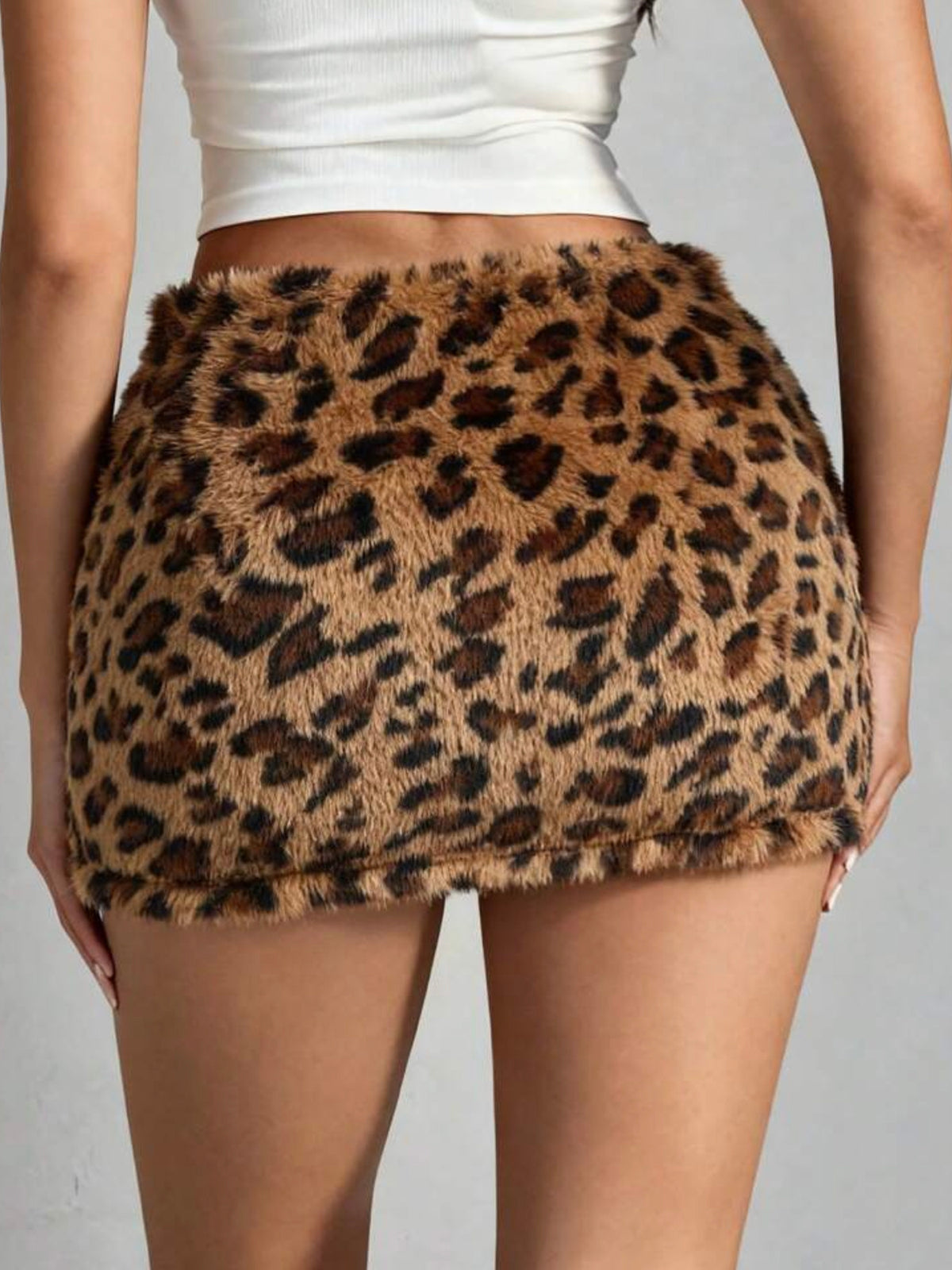 Women's Casual Sexy Trendy Low-Waist Bodycon Mini Skirt, Leopard Print Faux Fabric - Multicolor