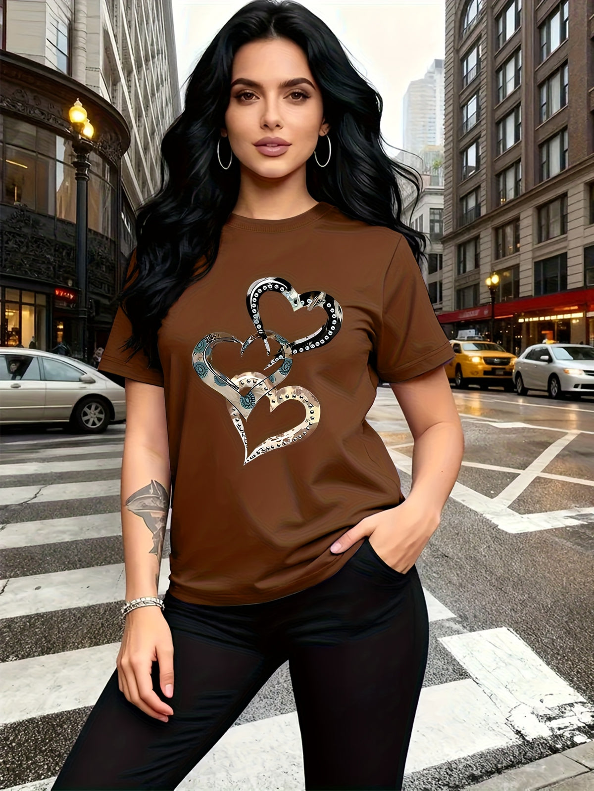 Emotion and Love" Representative, Metallic Art Heart Print Trendy Fashion, Simple Round Neck Casual Versatile Short Sleeve Women's T-Shirt for Leisure, Travel, and Vacation - Brown