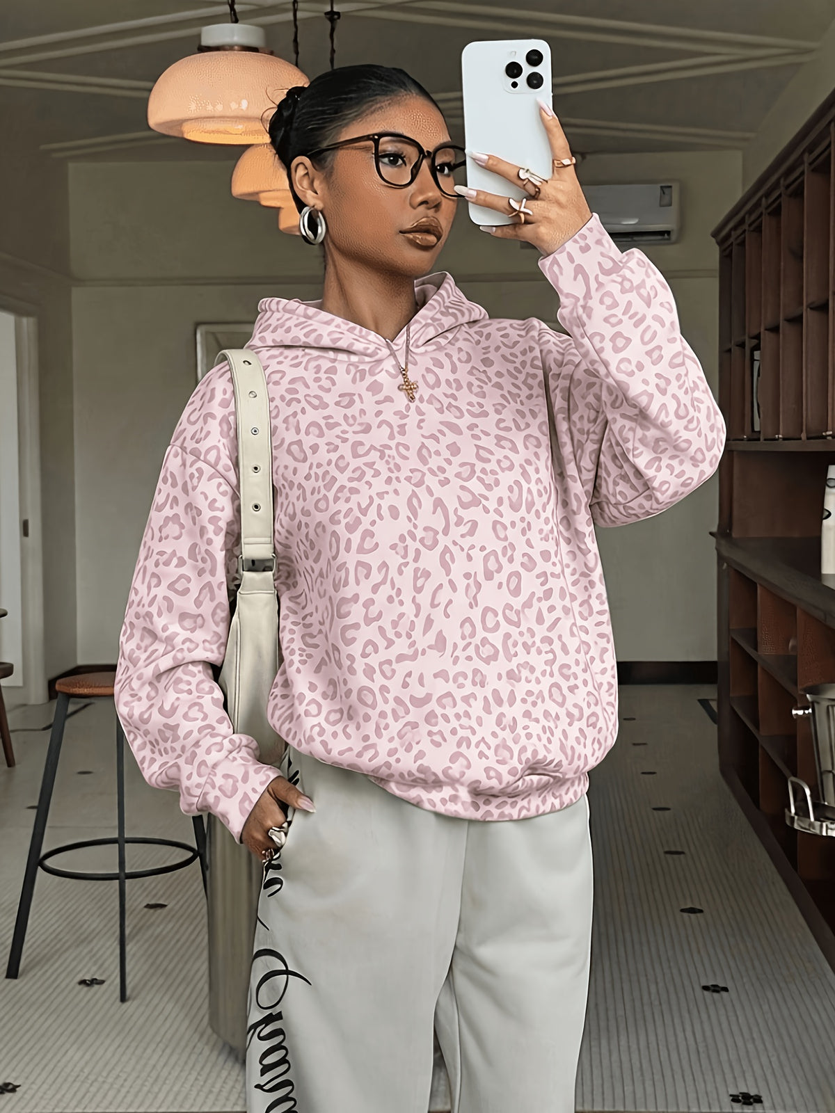 Women's Fashion Leopard Print Hoodie Sweatshirt - Pink Color