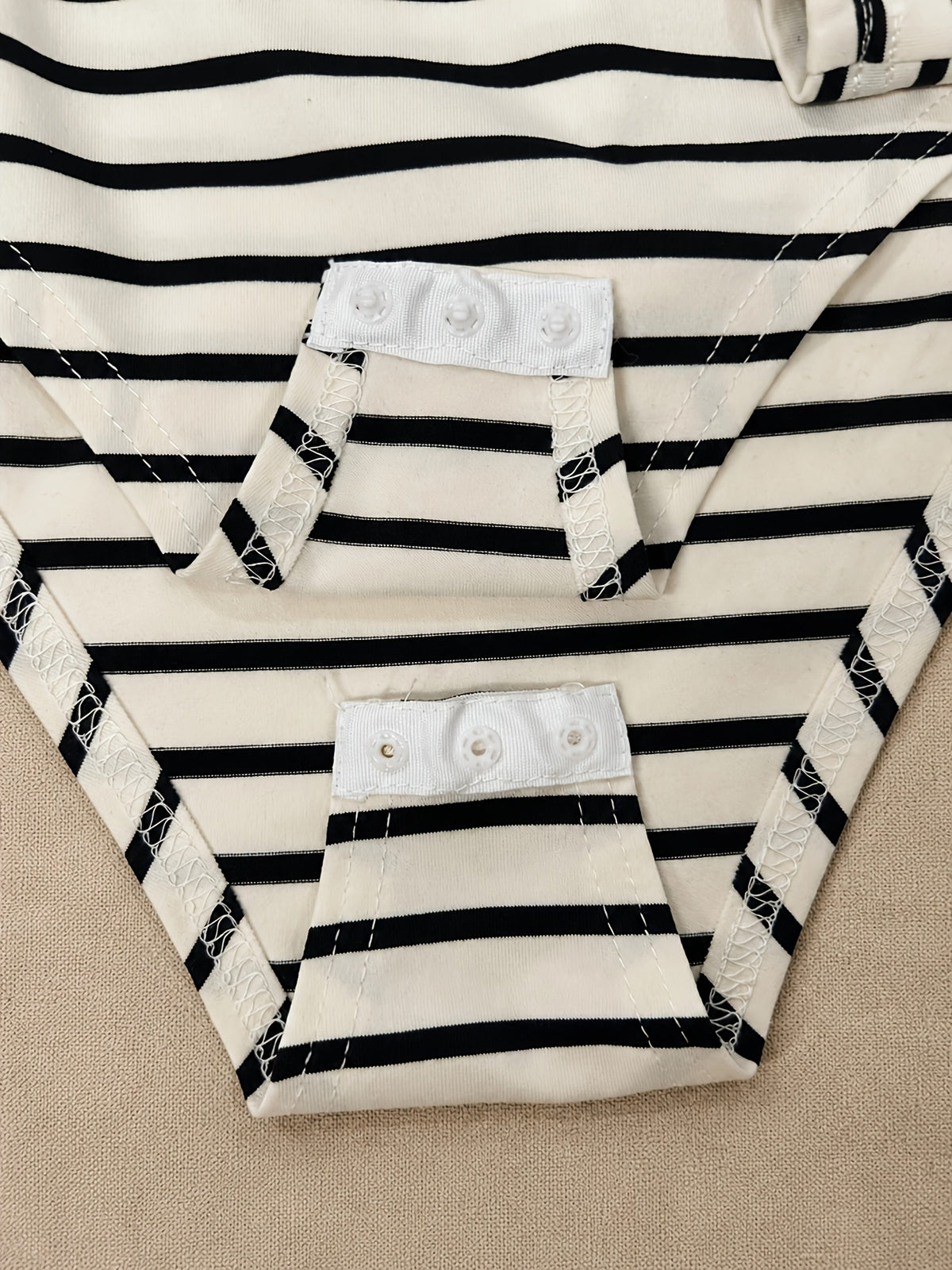 Autumn/Winter French-Style Off-the-Shoulder Striped Long-Sleeve Bodysuit for Women, Off-Shoulder Inner Wear Bodysuit Top, Figure-Hugging Ribbed Base Layer Shirt - Stripe