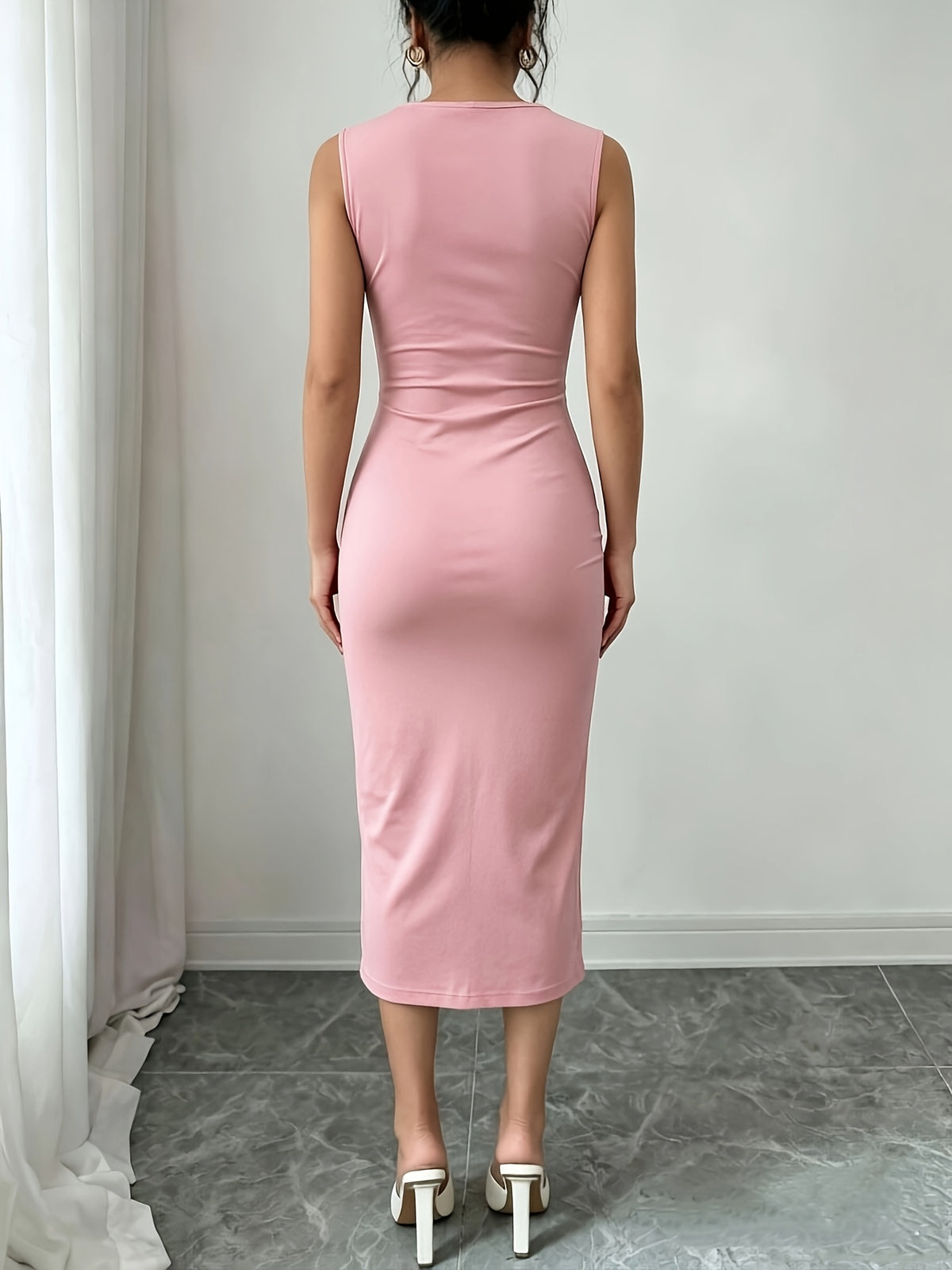 Solid Color Sleeveless Wrap V-Neck Midi Dress, Women'S Ruched Golden Button High Slit Bodycon Dress, Elegant Sheath Dress for Business Office, Party And Daily Formal Occasions - Pink