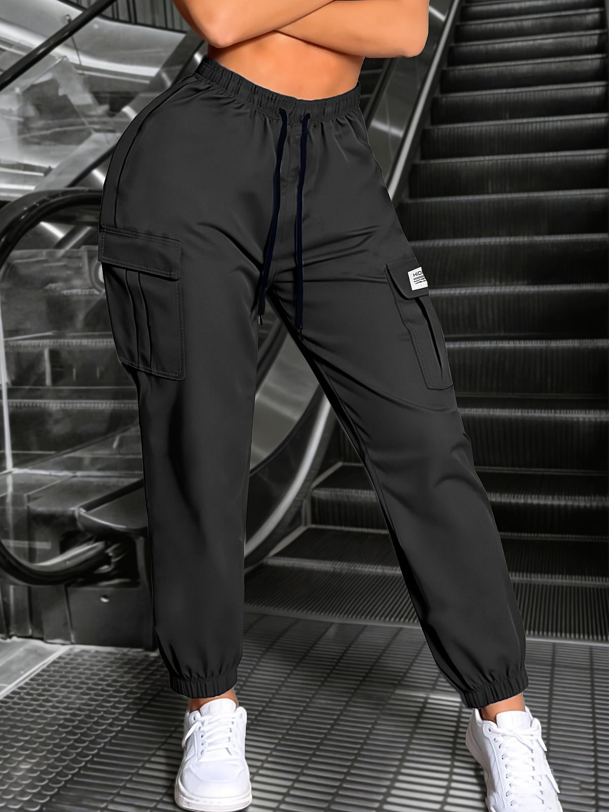 New Spring/Autumn Women's Long Pants, Solid Color Comfortable and Breathable Cargo Pants with Elastic Waistband, Drawstring, Large Pockets, Street Style Pants for Daily Outings and Outdoor Wear - Black
