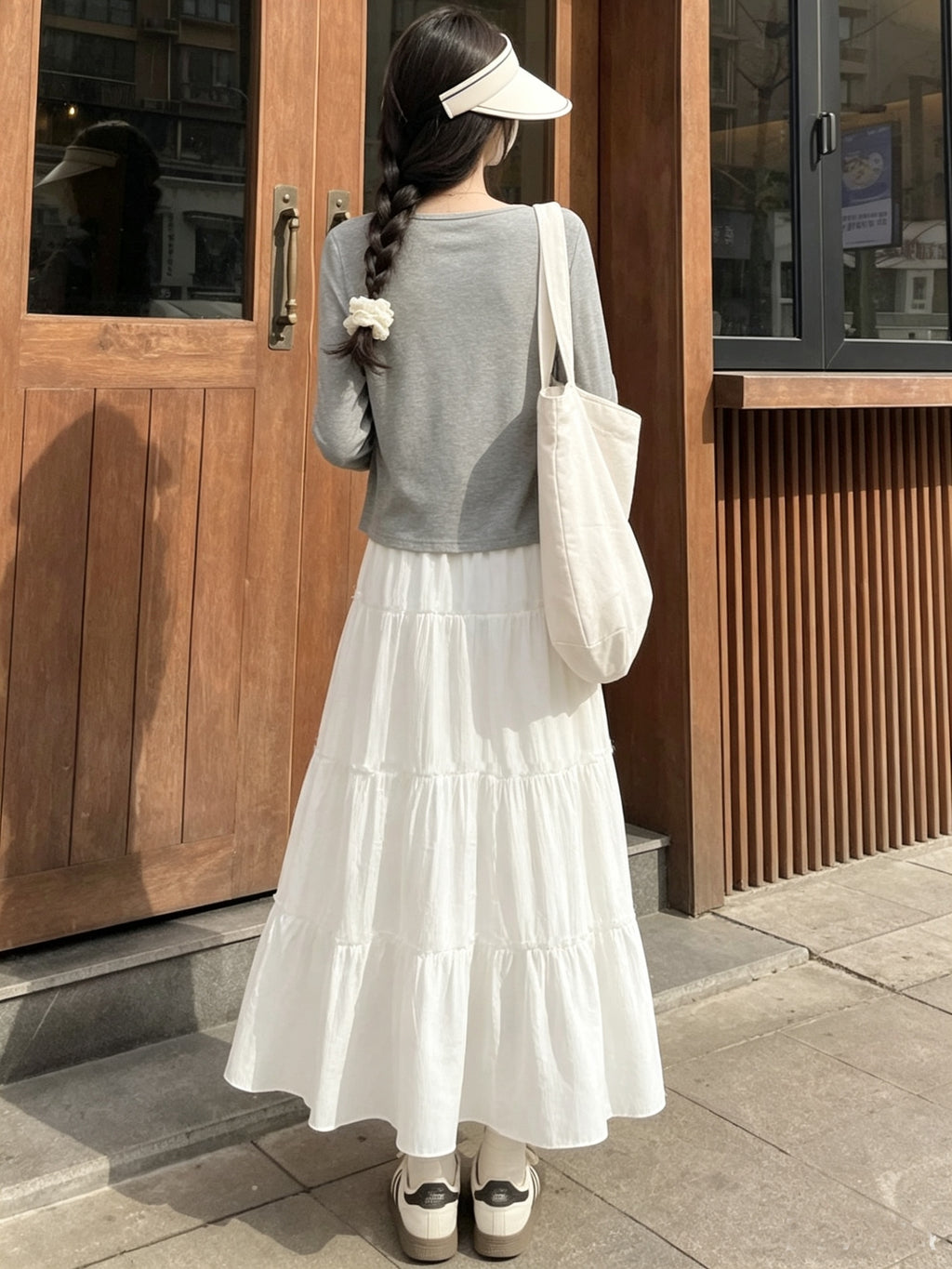 Fashionable Multi-Layer Patchwork Solid Color Elegant Long Skirt with Elastic Waist, A-Line Design, Lined to Prevent See-Through, Women's Skirt - White