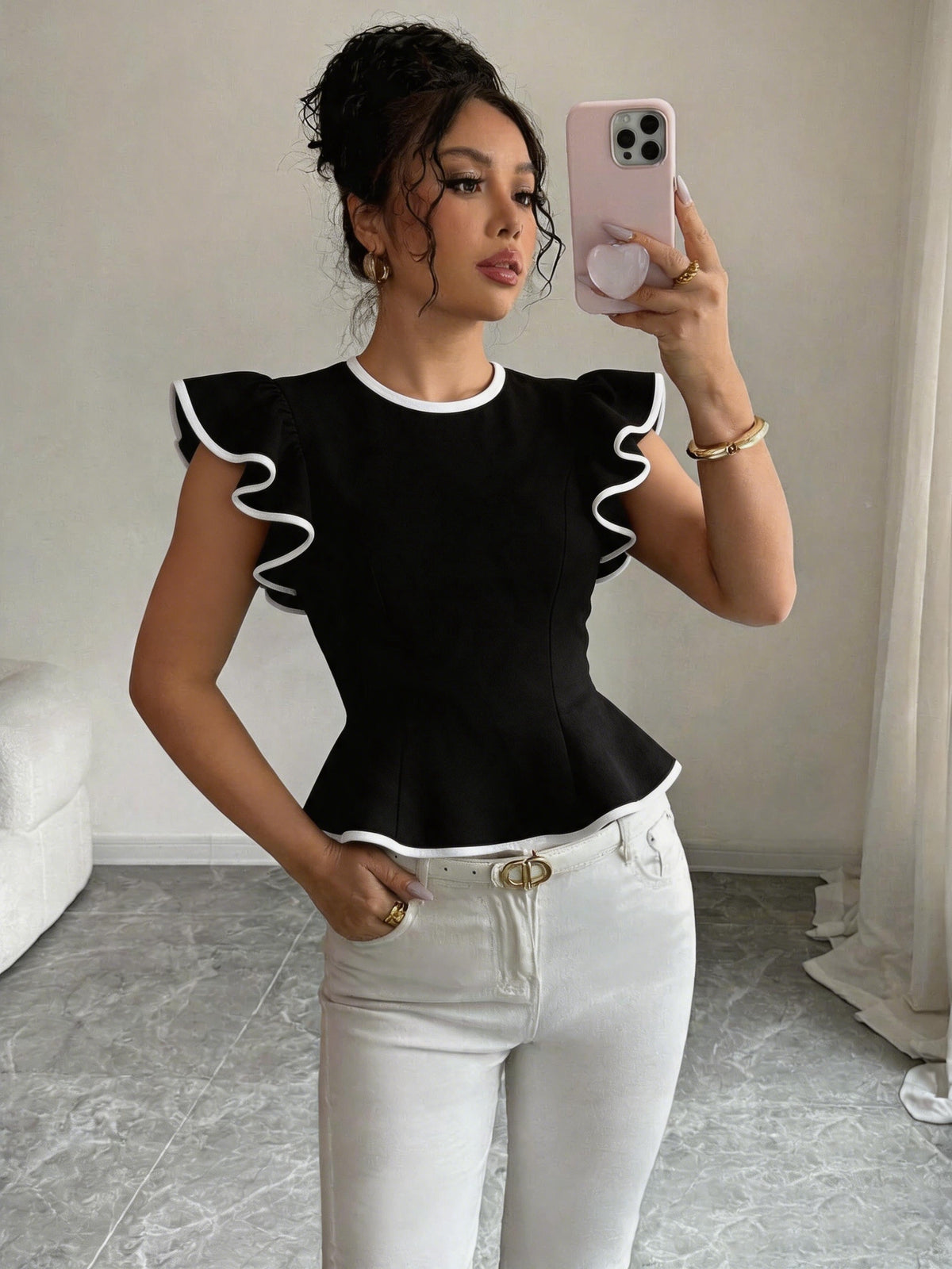Women's Fashion New Arrival Round Neck Ruffle Short Sleeve Top, Slim Fit with Contrast Trim on Sleeves and Hem, Suitable for Daily Casual and Commuting - Black