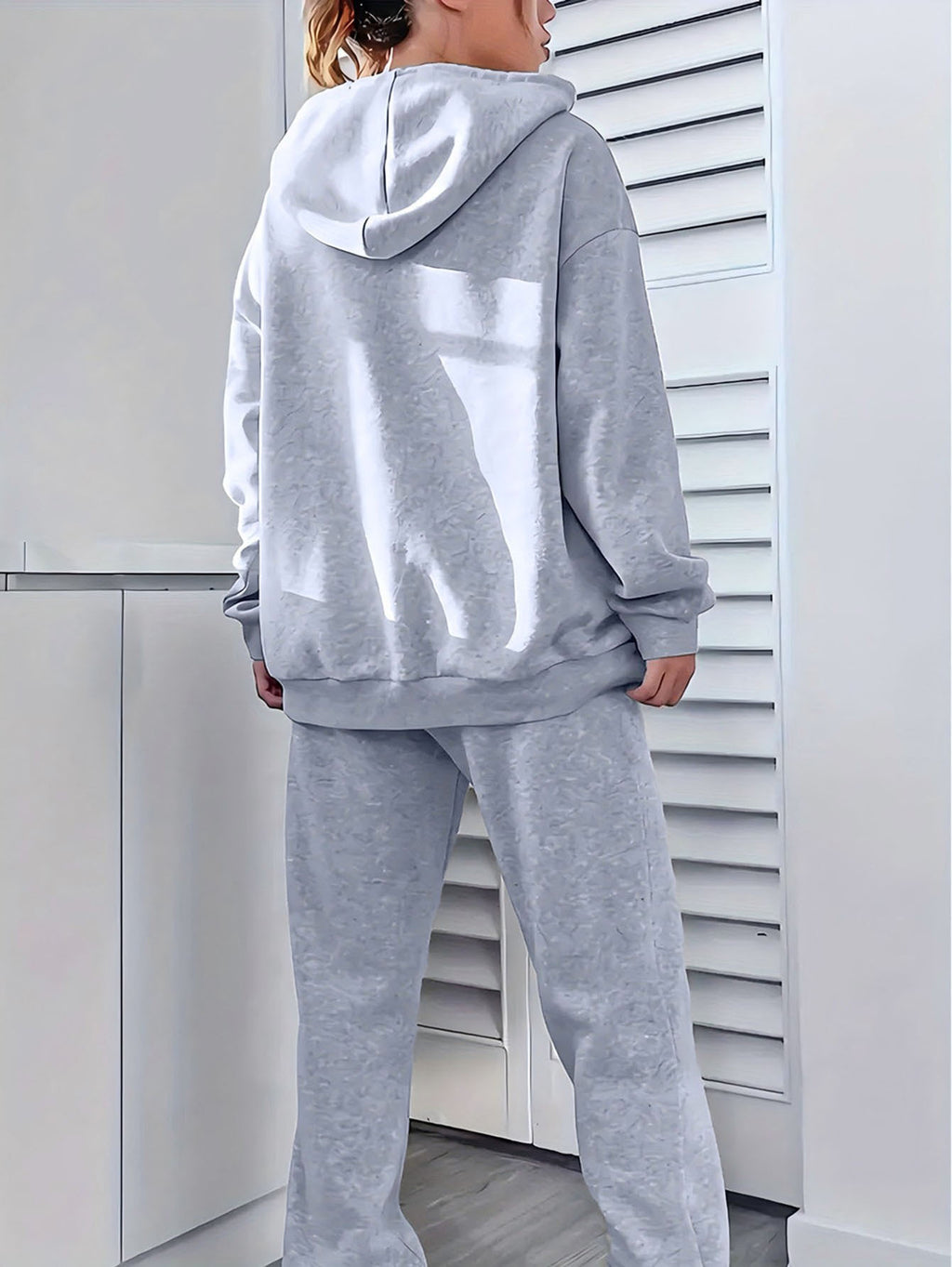 Geometric Print Women's -Lined Hooded Sweatshirt + Jogger Set, Machine Washable Pullover for Autumn/Winter, Soft Fabric, Versatile Daily Wear, -Lined Design, 100% Polyester, Ideal for Outdoor Sports, Durable and Comfortable Material, Warm and Stylish - Light Grey