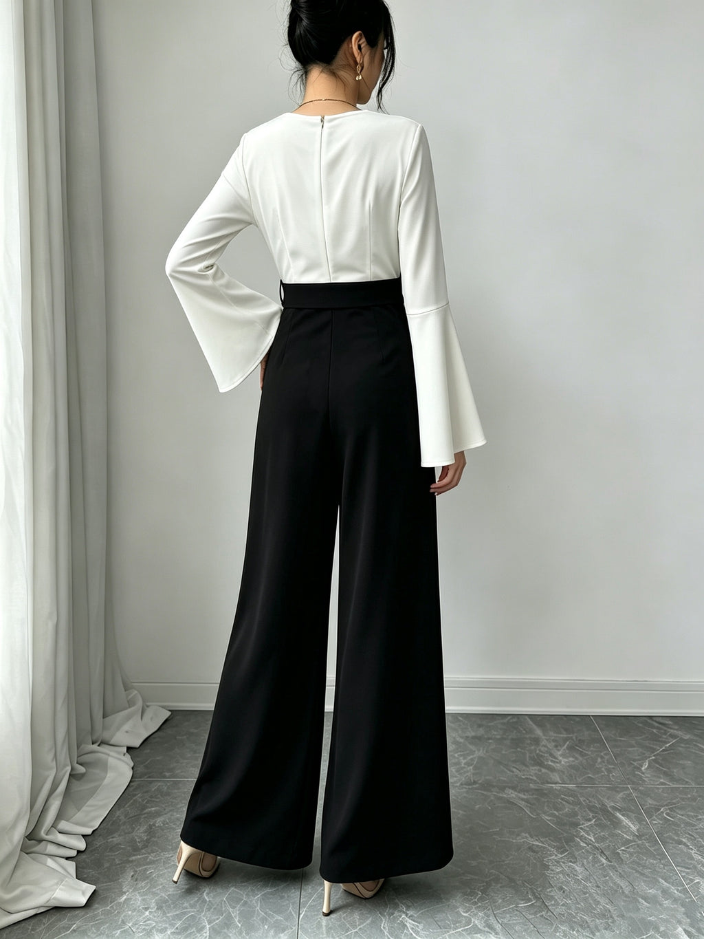 Women's Color-Block Square Neck Flared Sleeve Jumpsuit with High Waist, Cinched Waist, Wide Legs, and Belt - Commuting and Dating Mature Casual Style Jumpsuit - Black And White Color