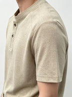 Men'S Solid Black Split Shoulder Mandarin Henley Collar Short Sleeve Top, Summer Office Daily Commute Golf City Street Outfit, Stretch Wrinkle Resistant Cooling Breathable 2-Button Tee, Middle-Aged Gentleman Business Casual Outfit, Minimalist Stand - Khaki