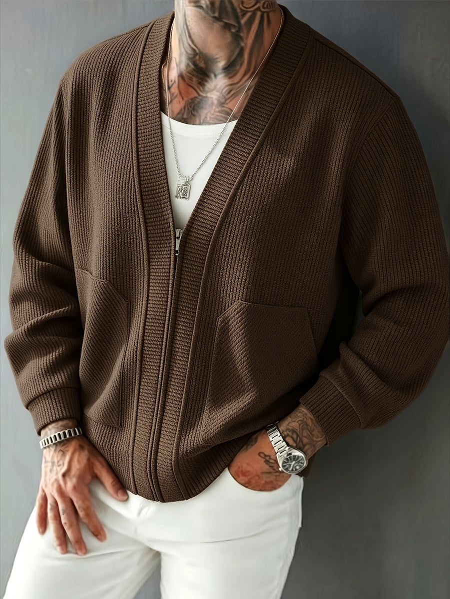 Spring/Autumn New Men's Solid Color V-Neck Zipper Knit Cardigan Jacket, Versatile Top for Commuting, Daily Wear, and Casual Occasions, Simple, Loose-Fitting, Skin-Friendly, and Soft, Couple's Knit Outerwear - Coffee Color