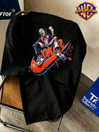 Warner Bros. Authentic Men's 100% Short-Sleeve T-Shirt, Trendy Hip-Hop Character Top, Featuring a Dominant Seated Figure Holding Playing Card Accessories, Adorned with Red-Orange Color-Block Dripping Enamel Paint Patterns, Exceptional Visual Impact - Black