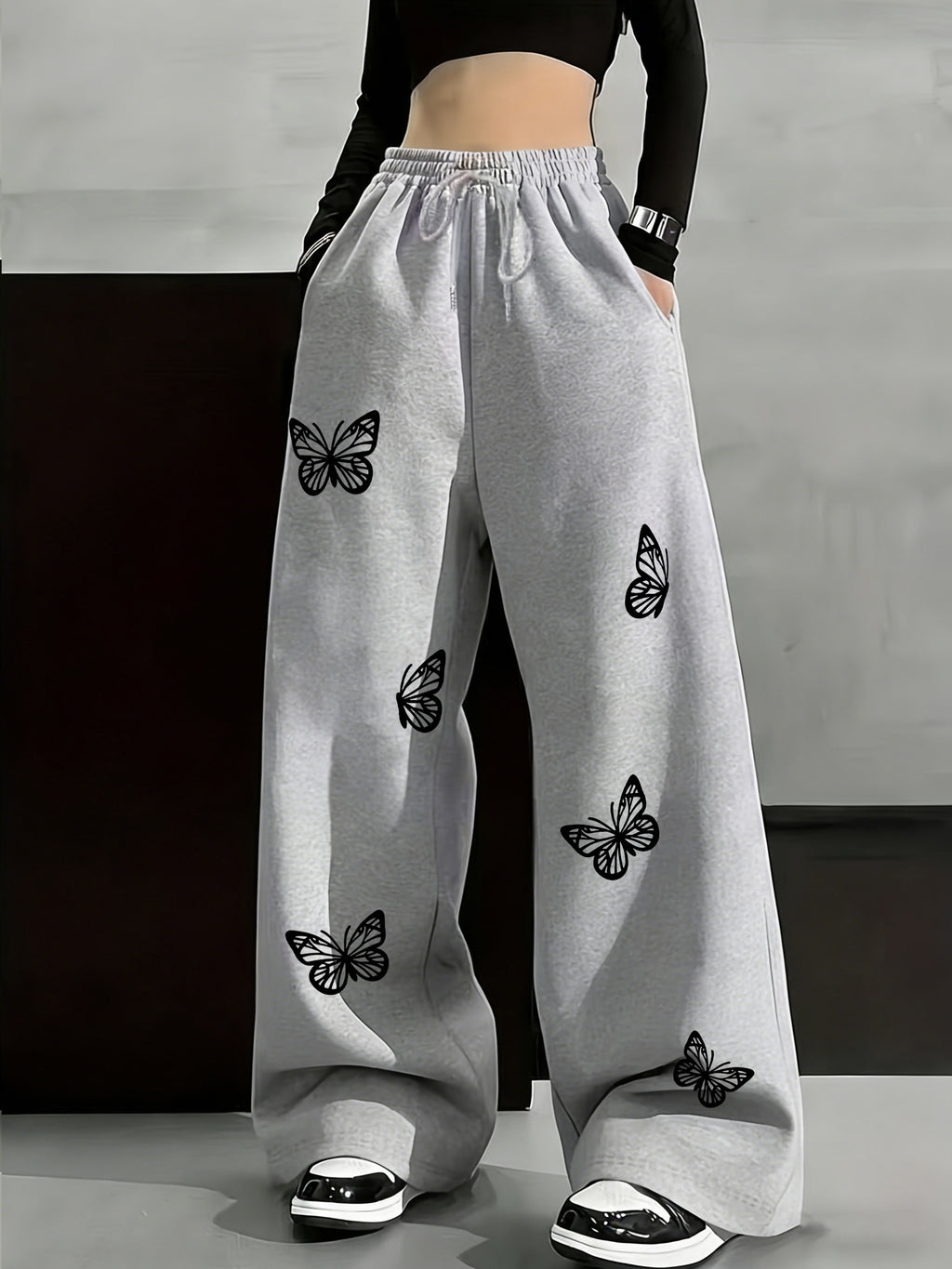 Spring And Autumn Women'S Fun Printed Hip-Hop Style, Butterfly Silhouette Printed Street Fashion, Comfortable Retro Basic Fashion Commute All-Match Y2K Apparel Women'S Clothing, Suitable for Outdoor Leisure - Grey